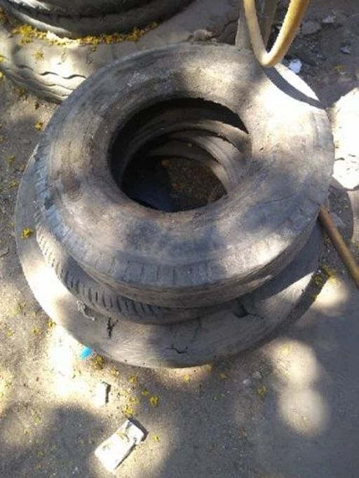 image of tire #4