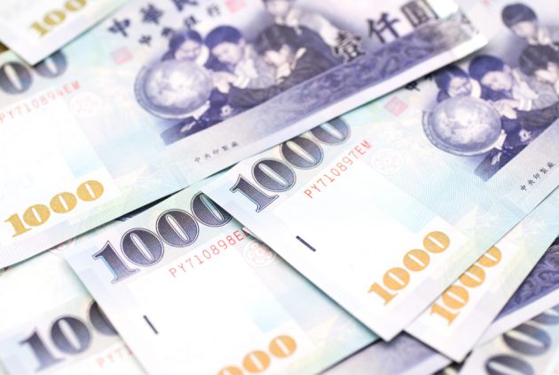 美國聯準會加快升息腳步,新台幣繼續弱勢