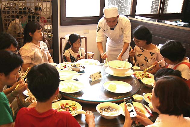 龜甲萬食育夏令營 重啟親子健康生活