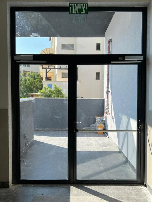 Project example logo