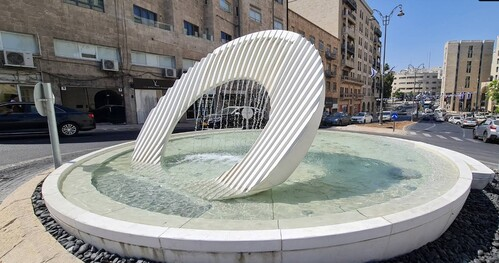 Project example logo