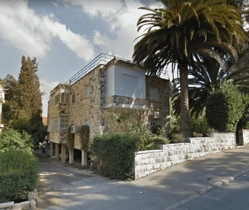 Project example logo