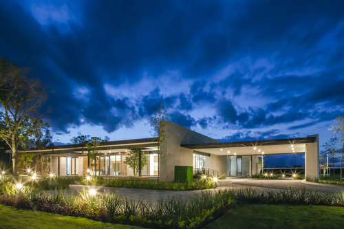 Project example logo