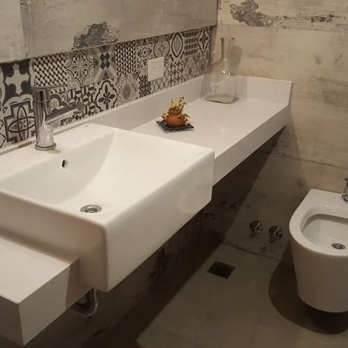 Project example logo