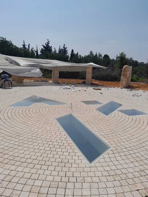 Project example logo