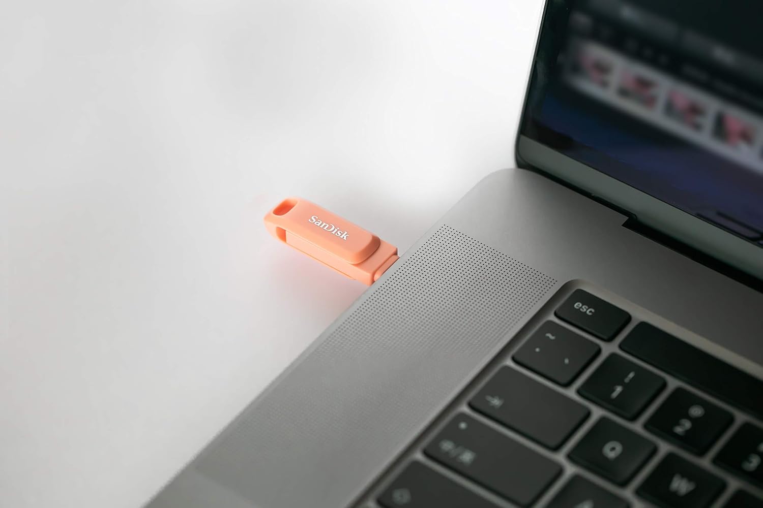 SanDisk Ultra Dual Drive Go C3 512GB USB3.0 Type C Pendrive for Mobile-Peach