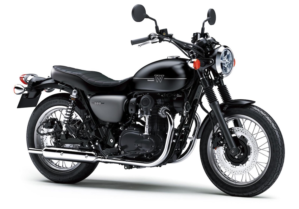 Street or CAFE – Kawasaki adds to the W legend at EICMA