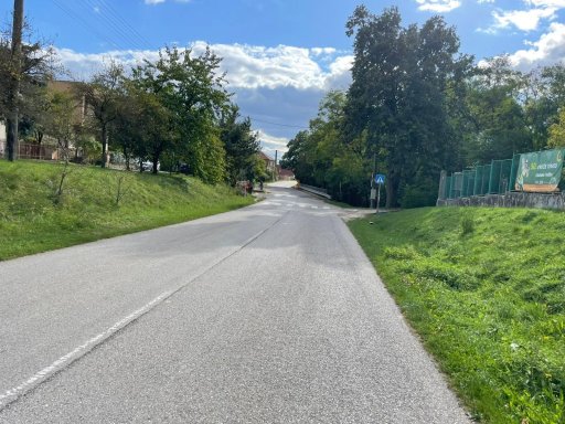 K minerálnímu pramenu Velčická kyselka