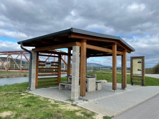 Nové Mesto nad Váhom - Trenčianske Bohuslavice