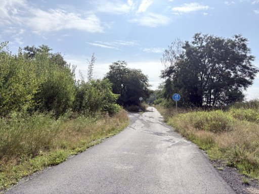 Červený Hrádek - Újezd