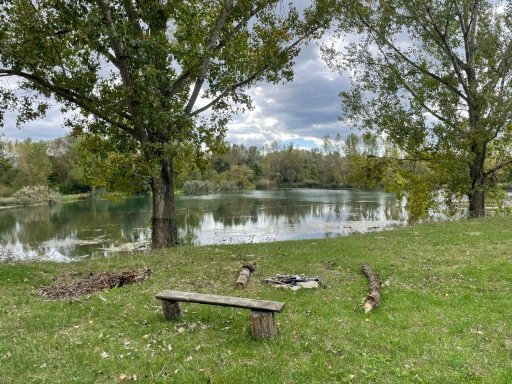 Kemping Opatovce - Jezero (druhá strana Váhu)