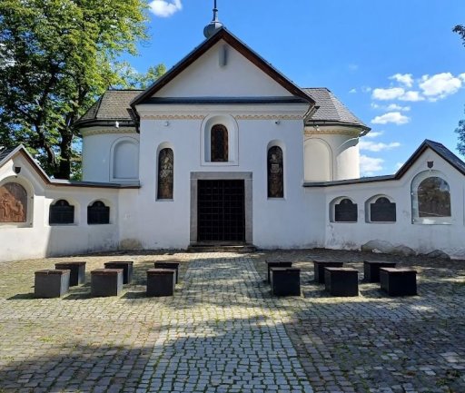 Z Kláštera do Hvězdárny