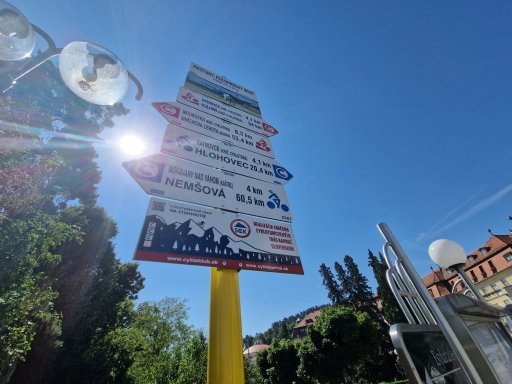 Okolo lázeňského parku v Piešťanech