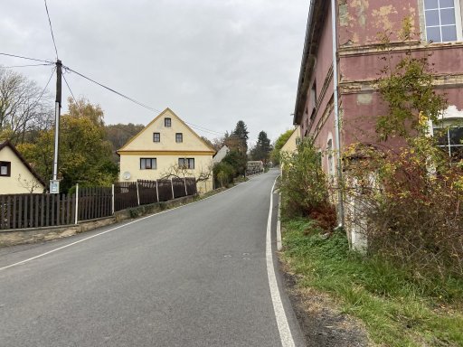 Ploskovice - Třebušín