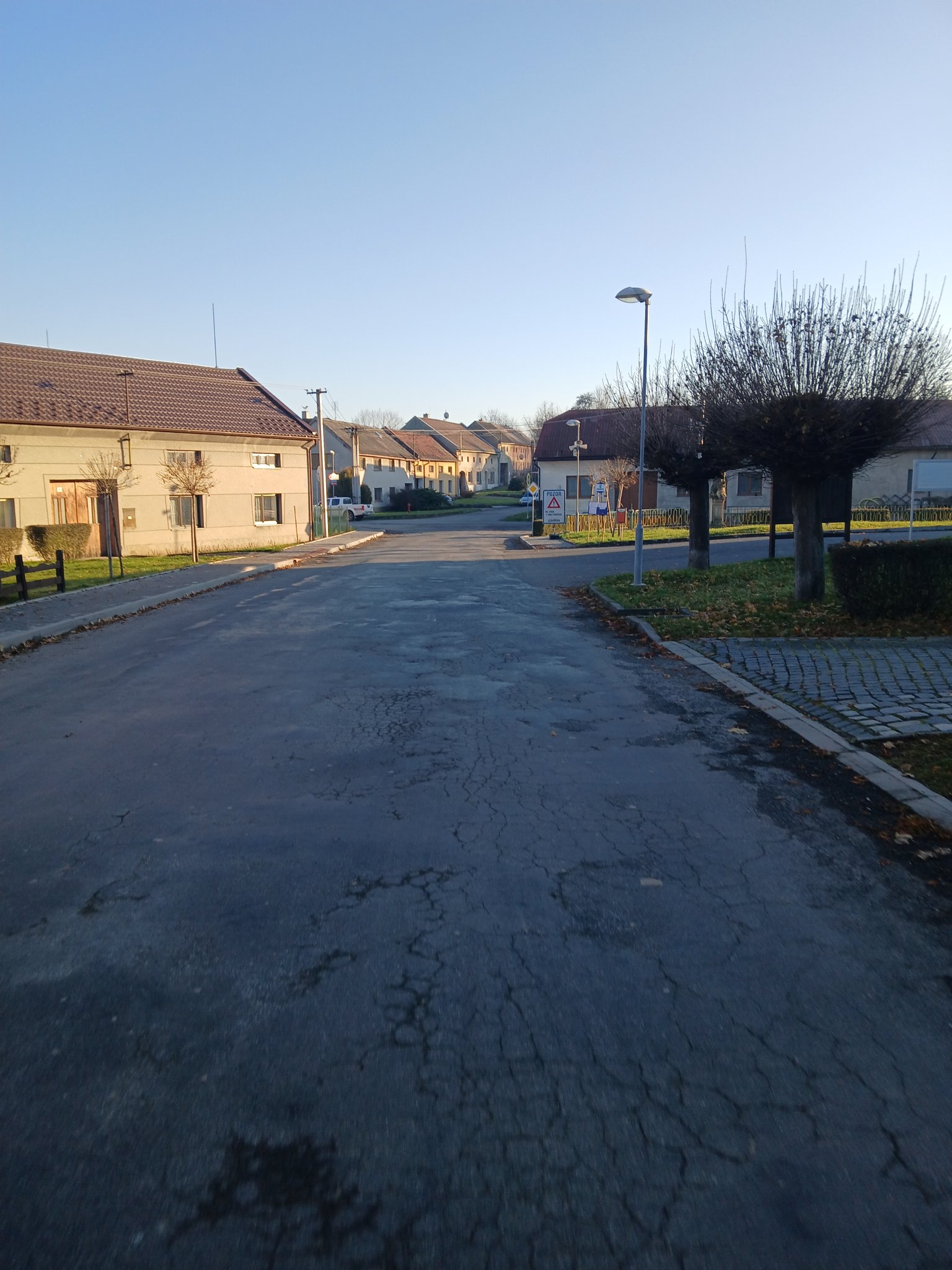 Hostkovice - Lipňany