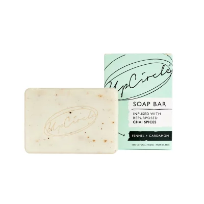 UpCircle Fennel&Cardamom Chai tuhé mýdlo 100 g