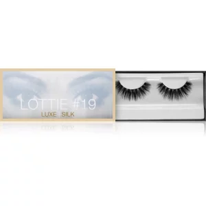 Huda Beauty Classic ciglia finte Lottie 2x3,4 cm