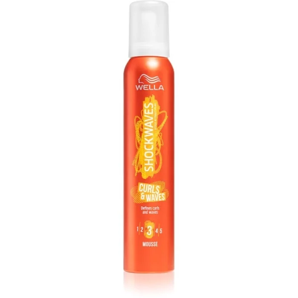 Wella Shockwaves Curls & Waves mousse per ricci estremi 200 ml