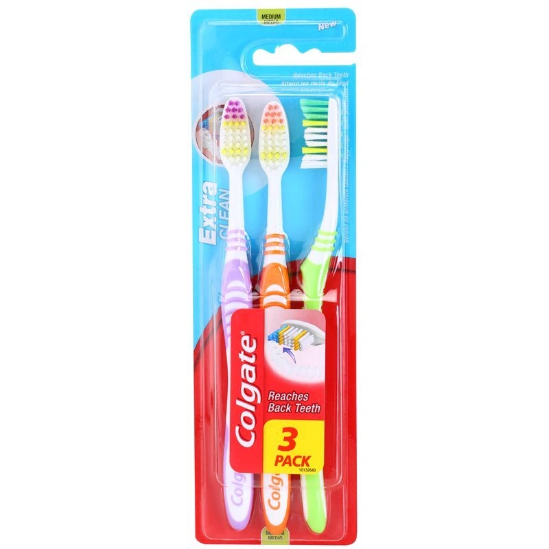 Colgate Extra Clean Medium spazzolini da denti medio duri 3 pz