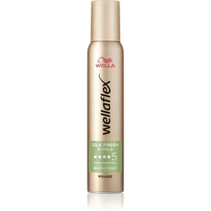 Wella Wellaflex Silk Finish & Hold fissante in mousse fissaggio ultra forte 200 ml