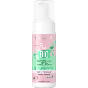 Eveline Cosmetics Matt My Day mousse detergente illuminante 150 ml