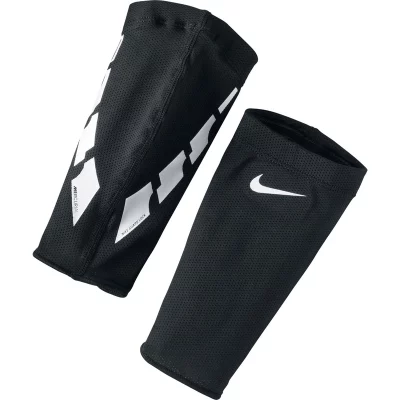 Aparatori Nike  GUARD LOCK ELITE SLEEVE L