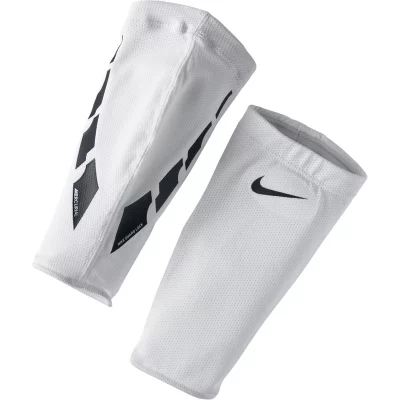Aparatori Nike  GUARD LOCK ELITE SLEEVE L