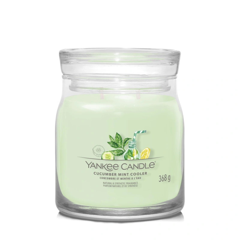 Yankee Candle Lumânare aromatică Signature sticla medie Cucumber Mint Cooler 368 g