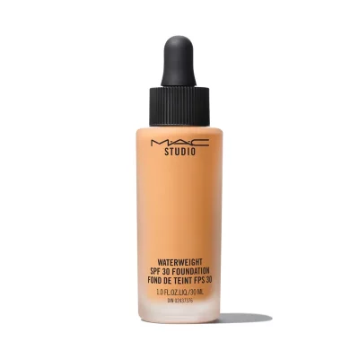 MAC Cosmetics Machiaj lichid Studio Waterweight SPF 30 (Foundation) 30 ml NC45