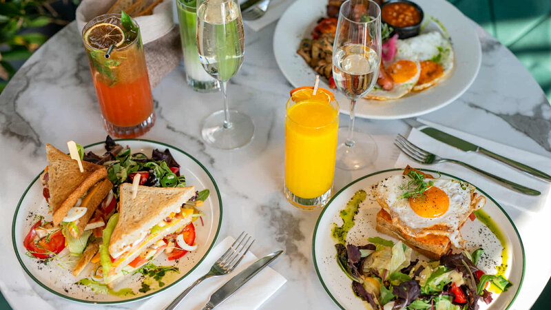 Visszatér a brunch a Czin Bistroba