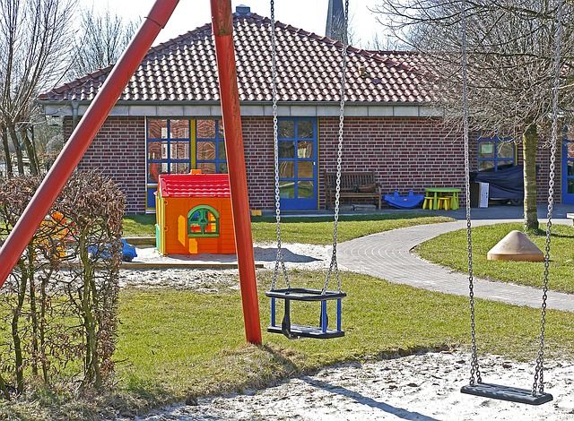 Estimula la creatividad de tu pequeño con un parque infantil