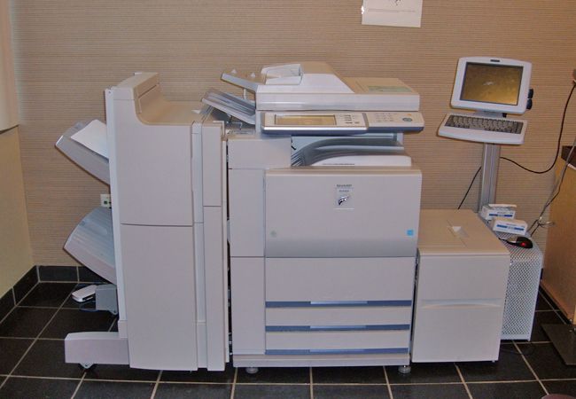 ¿Cómo funciona una fotocopiadora xerográfica?