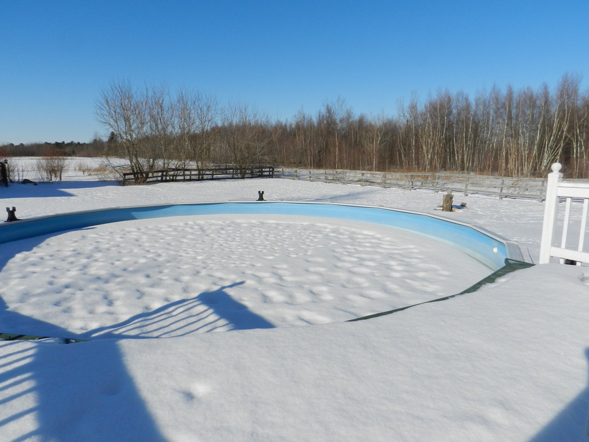 Consejos para el mantenimiento de una piscina en invierno