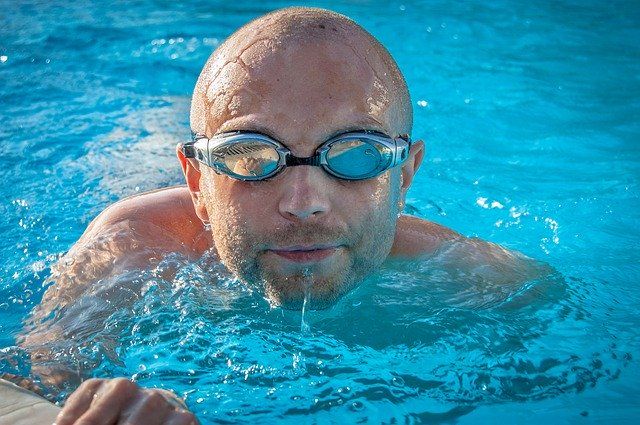 Las ventajas de los diferentes estilos de natación