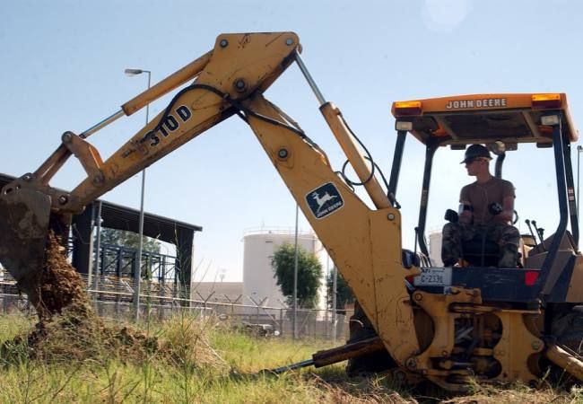 Qué es una retroexcavadora