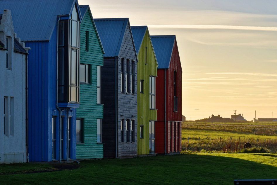 Los mejores colores para pintar las paredes de las casas de veraneo