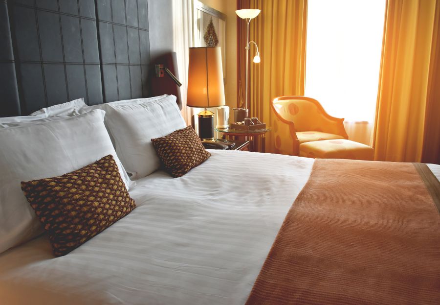 ¿Por qué se ven siempre tan limpias las sábanas de los hoteles?