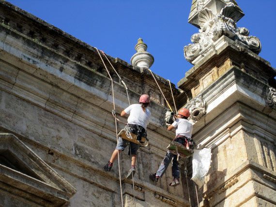 Ventajas de los trabajos verticales frente al uso de andamios