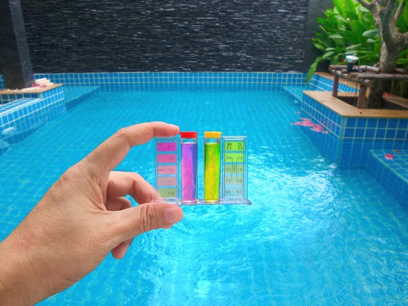 ¿Cómo lograr que el agua de tu piscina esté siempre limpia y cristalina?