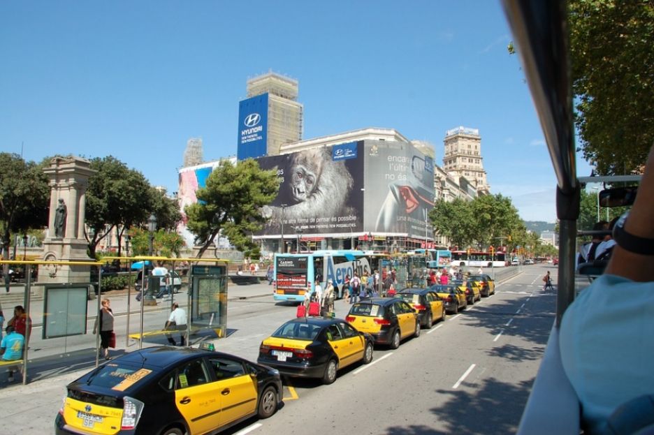 Viaja en taxi por España