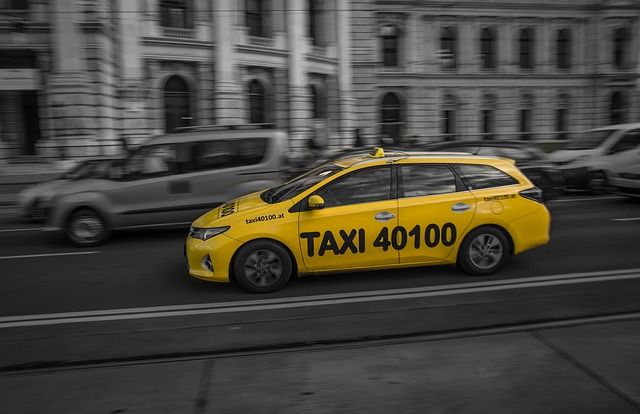 Cómo ir del centro de Madrid al aeropuerto en transporte público