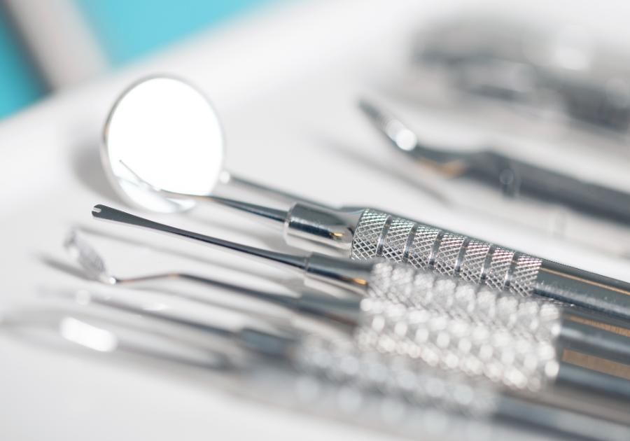Los utensilios indispensables en una clínica dental