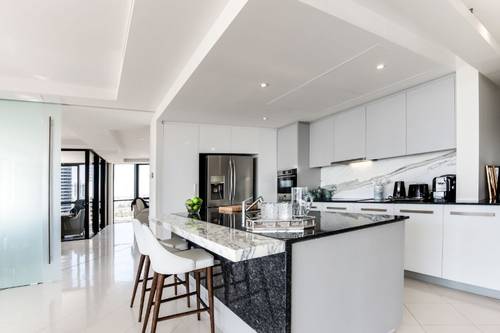 Las mesas para la cocina: qué tener en cuenta