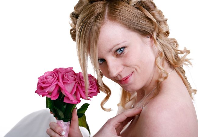 Claves para elegir el peinado más adecuado para tu boda