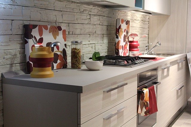 Cómo limpiar los muebles de cocina