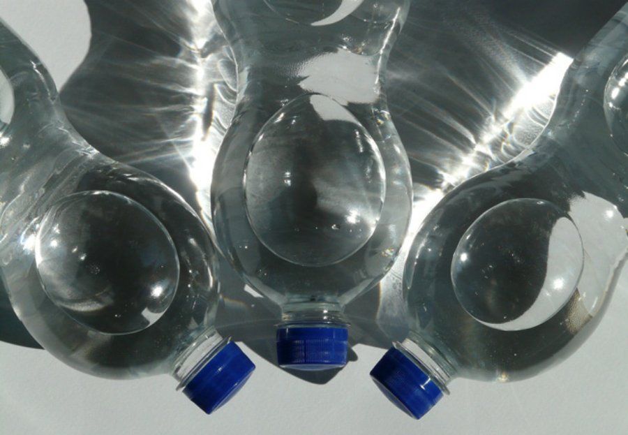 El agua que deben tomar nuestros mayores