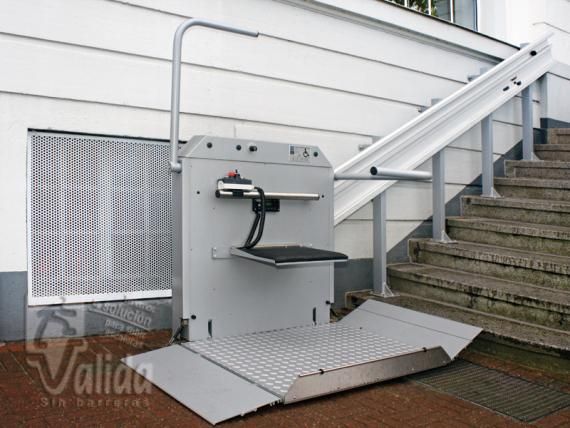 Plataforma salvaescaleras en Asturias