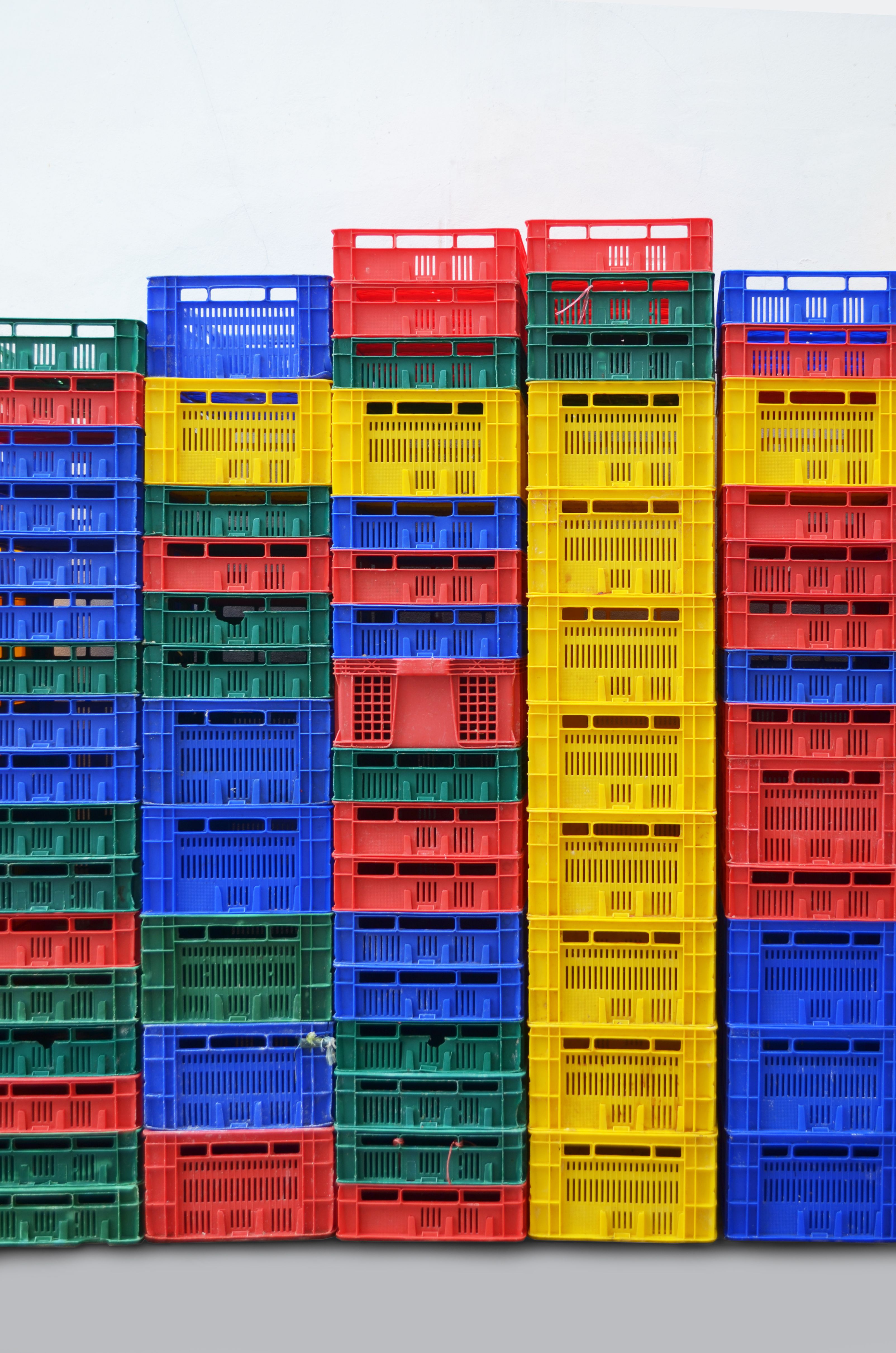 Venta de cajas de fruta de plástico en Barcelona