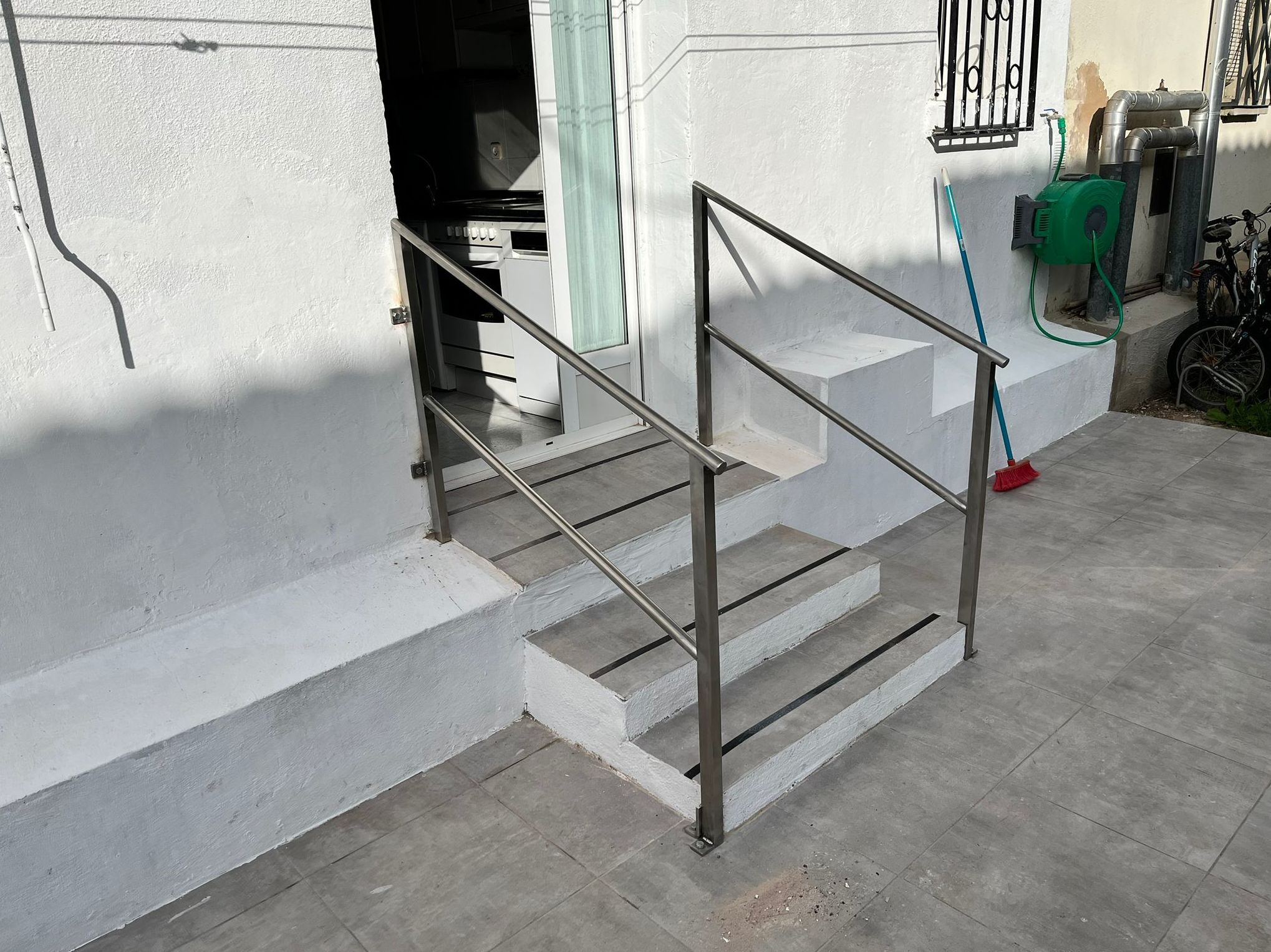 Fabricación de barandilla para escalera.