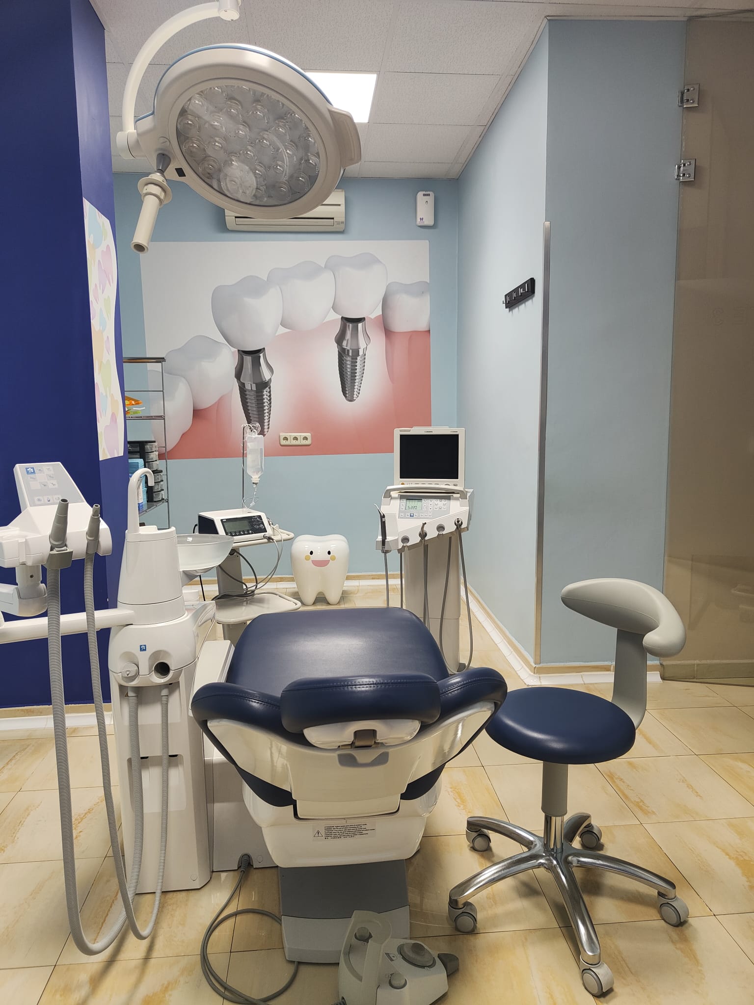 Implantes dentales en Alcalá de Henares